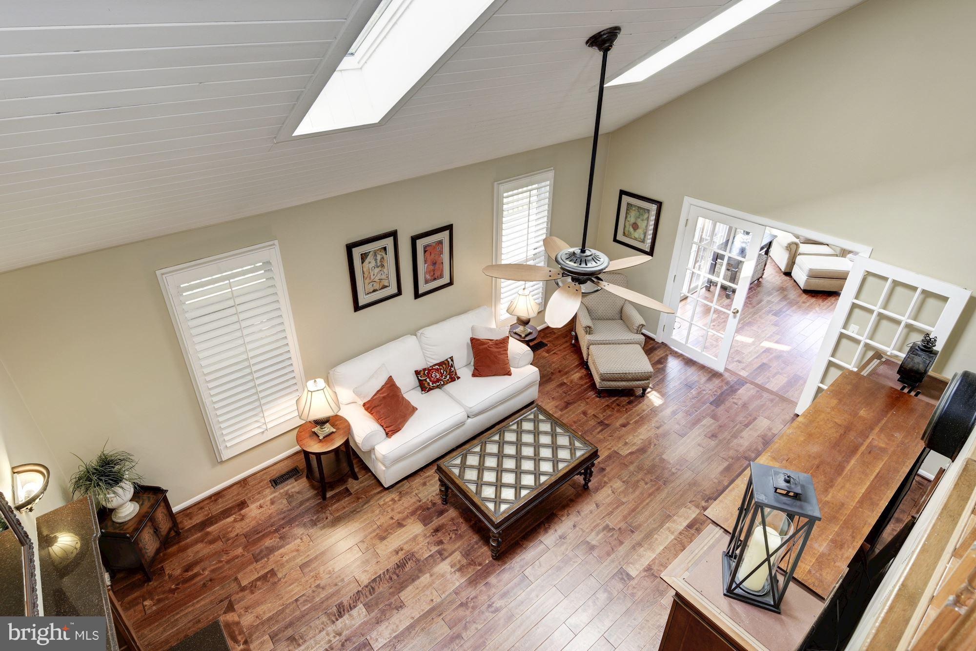 2807 Fennel Road Edgewater, MD 21037 - Photo 17 of 30 Living Room