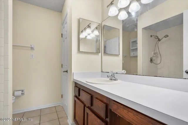 $1,300 | 3765 Crown Point Road, Unit 8, Jacksonville, FL 32257