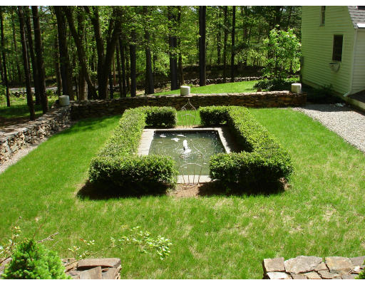 55 Dennis Whitney Road Oakham, MA 01068 - Photo 7 of 14