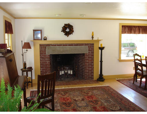 55 Dennis Whitney Road Oakham, MA 01068 - Photo 9 of 14