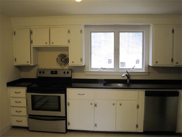 36 Woodland Road Georgetown, MA 01833 - Photo 16 of 26 Gallery Image 16