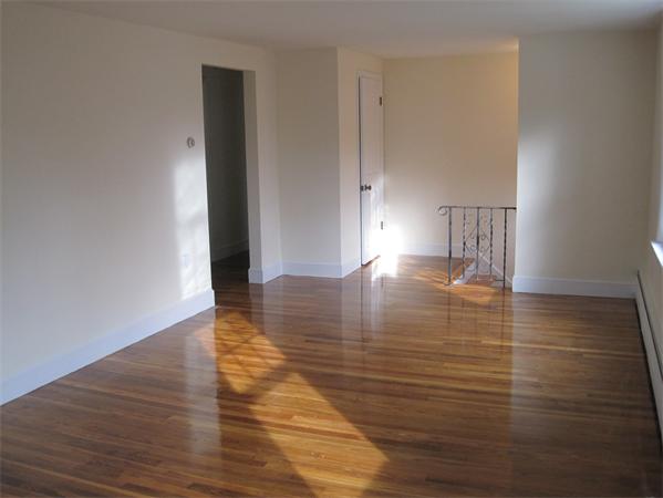 36 Woodland Road Georgetown, MA 01833 - Photo 5 of 26 Gallery Image 5