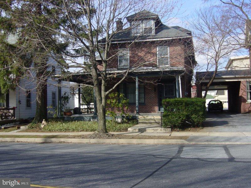 220 South Broad Street Lititz, PA 17543 - Photo 1 of 6