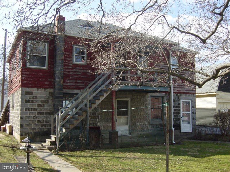 220 South Broad Street Lititz, PA 17543 - Photo 3 of 6