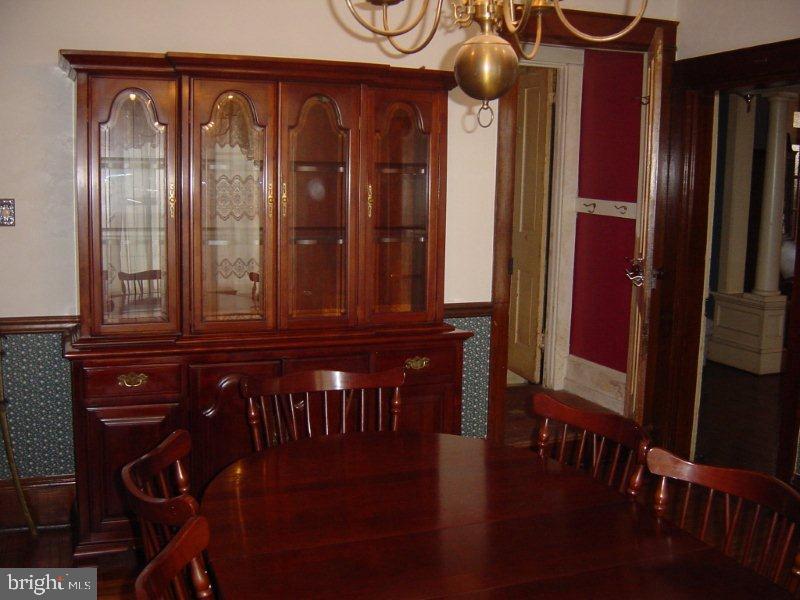 220 South Broad Street Lititz, PA 17543 - Photo 4 of 6