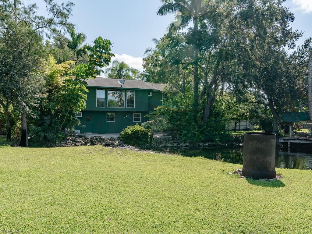 285 Porter Street Naples, FL 34113 - Photo 21 of 31 285 - Grounds