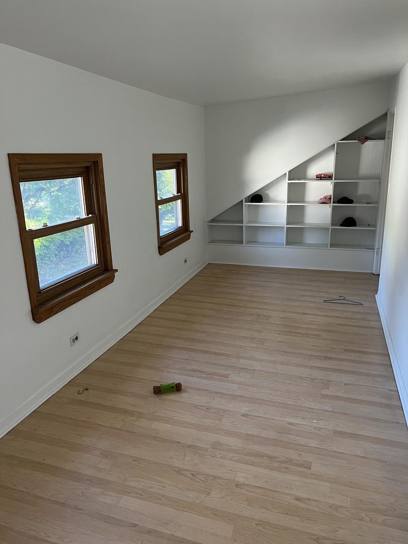4N380 Maple Avenue Addison, IL 60101 - Photo 17 of 27 Gallery Image 17