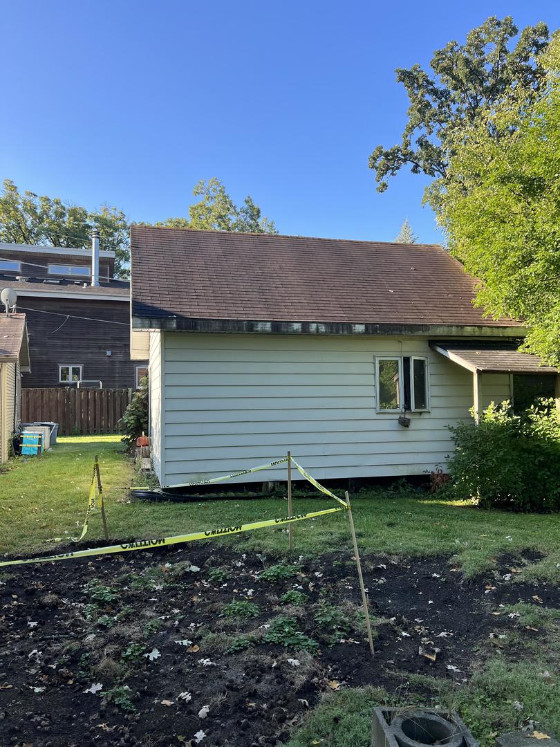 4N380 Maple Avenue Addison, IL 60101 - Photo 21 of 27 Gallery Image 21