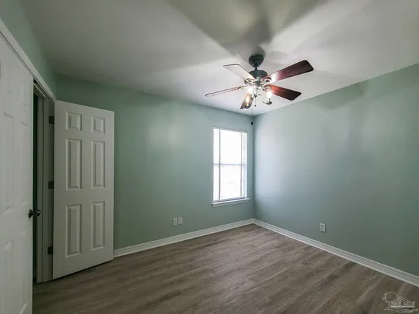 $2,295 | 5901 North Bay Point Drive, Pensacola, FL 32507