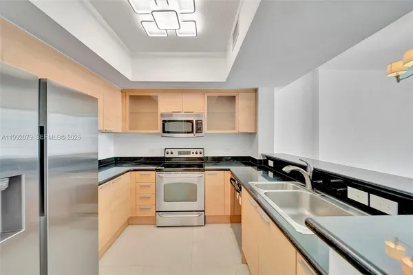 $2,250 | 140 South Dixie Highway, Unit 602, Hollywood, FL 33020