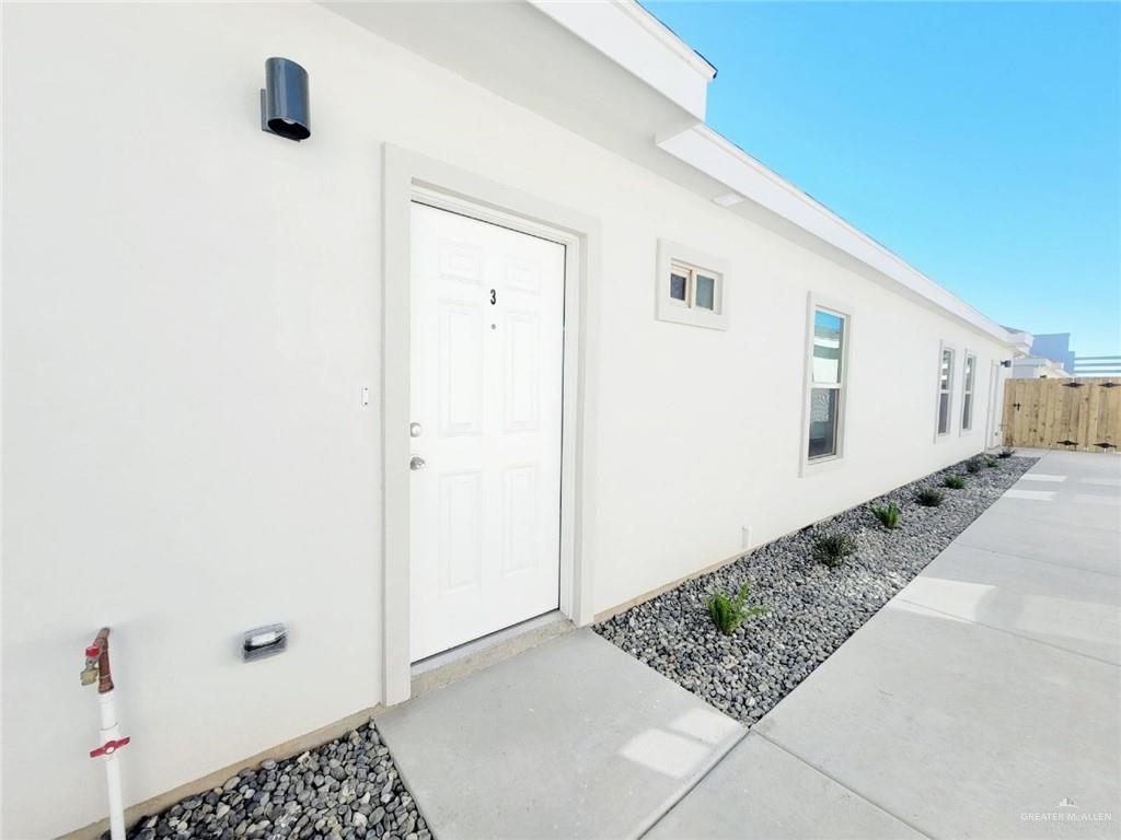 1312 Petri Drive, Unit 2 Weslaco, TX 78596 - Photo 4 of 15 a view of a walk in closet