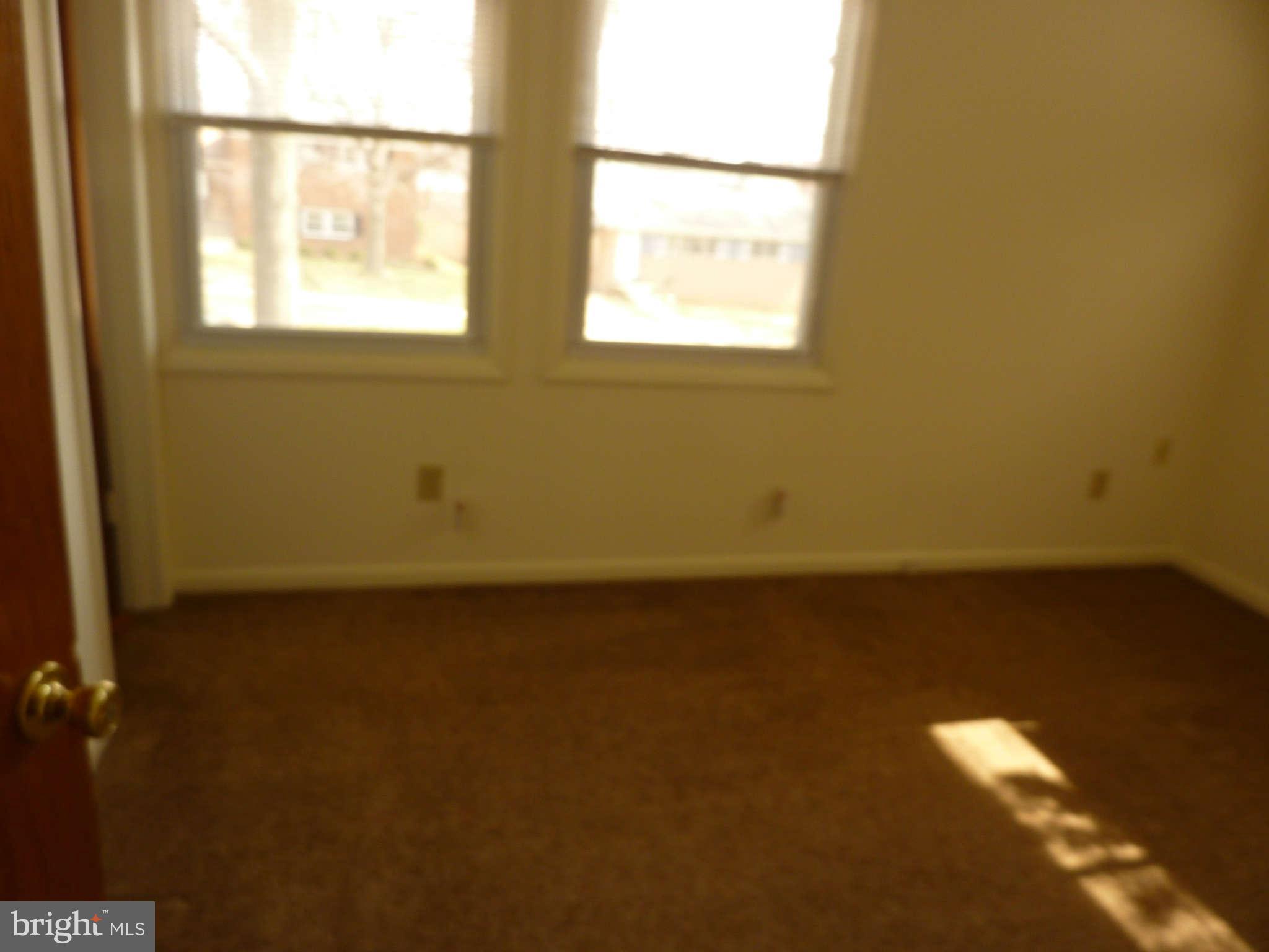 1133 Loxford Terrace Silver Spring, MD 20901 - Photo 15 of 30 Bedroom #1