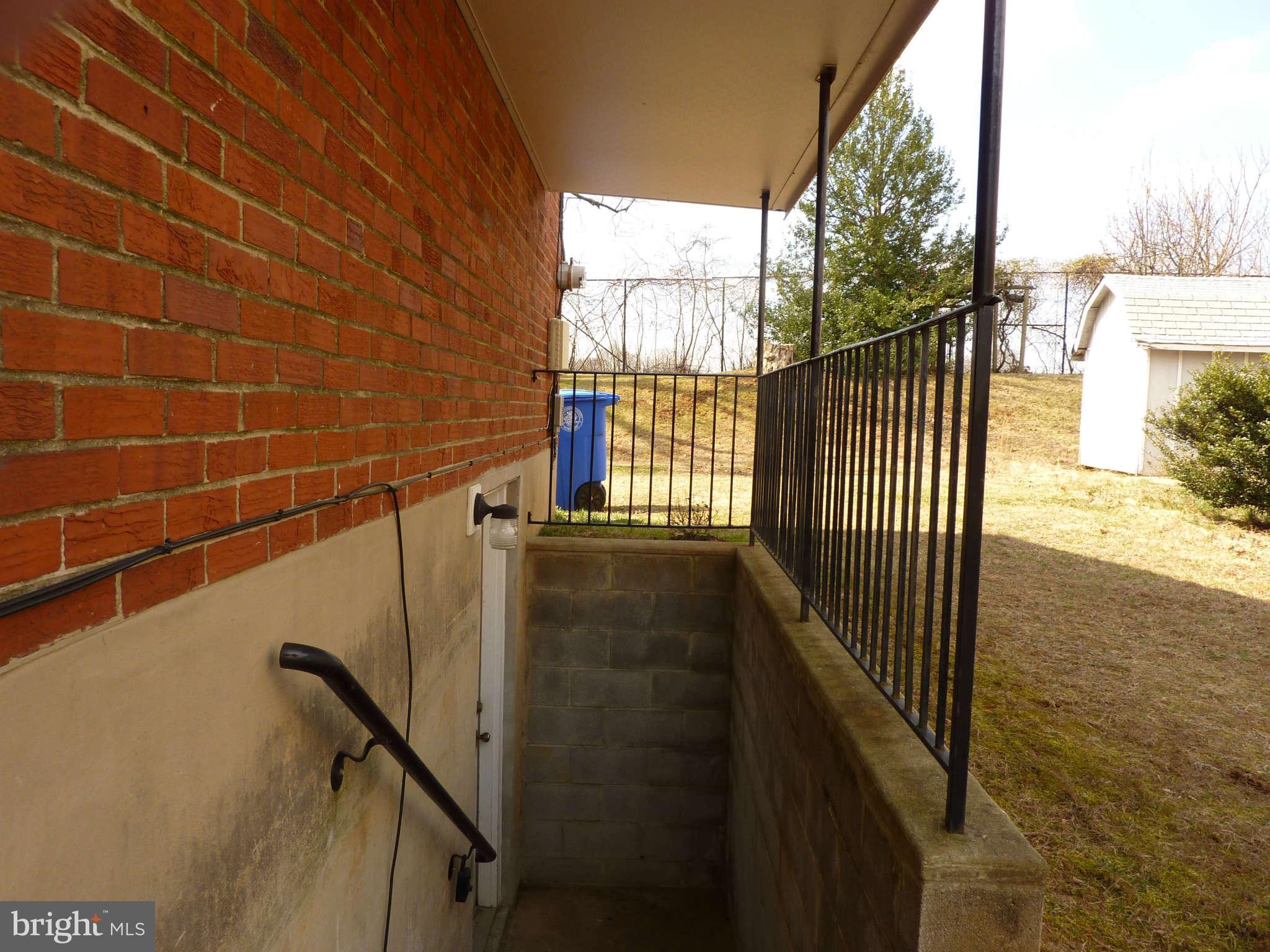 1133 Loxford Terrace Silver Spring, MD 20901 - Photo 30 of 30 Exterior (General) - Walk up Stairs