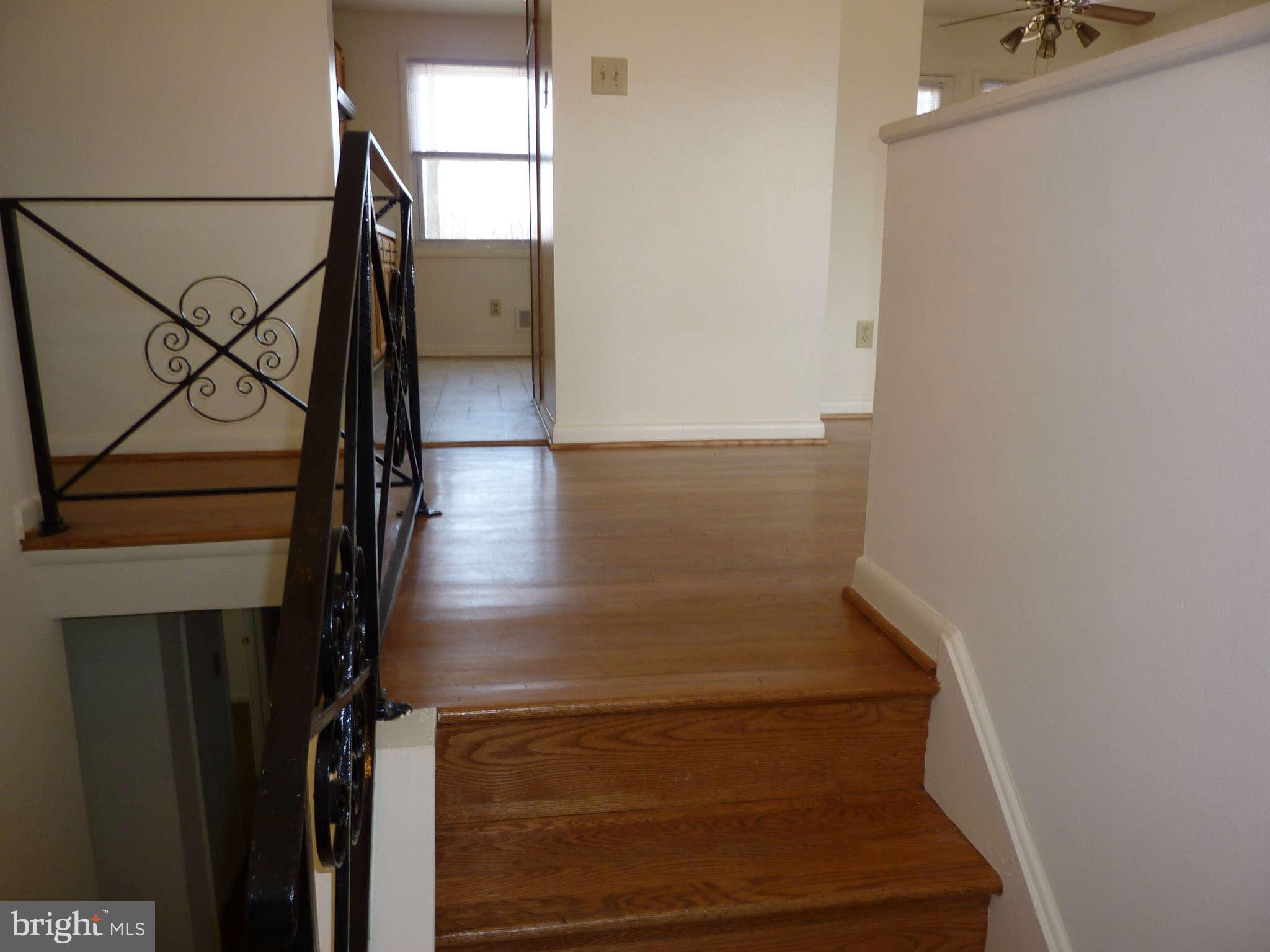 1133 Loxford Terrace Silver Spring, MD 20901 - Photo 10 of 30 Interior (General)