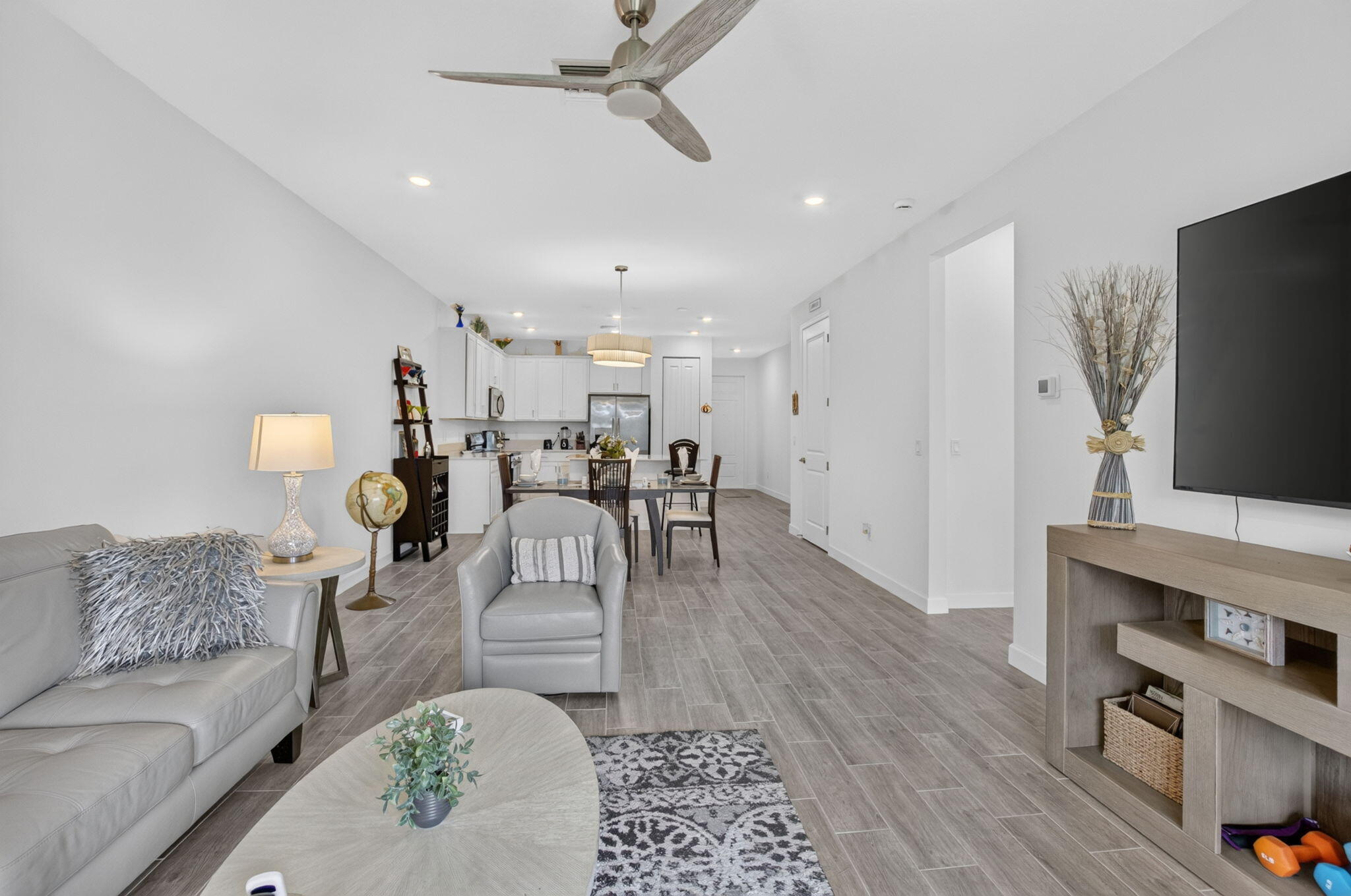 13828 Hero Path Delray Beach, FL 33484 - Photo 9 of 29 21-web-or-mls-DSC_0425