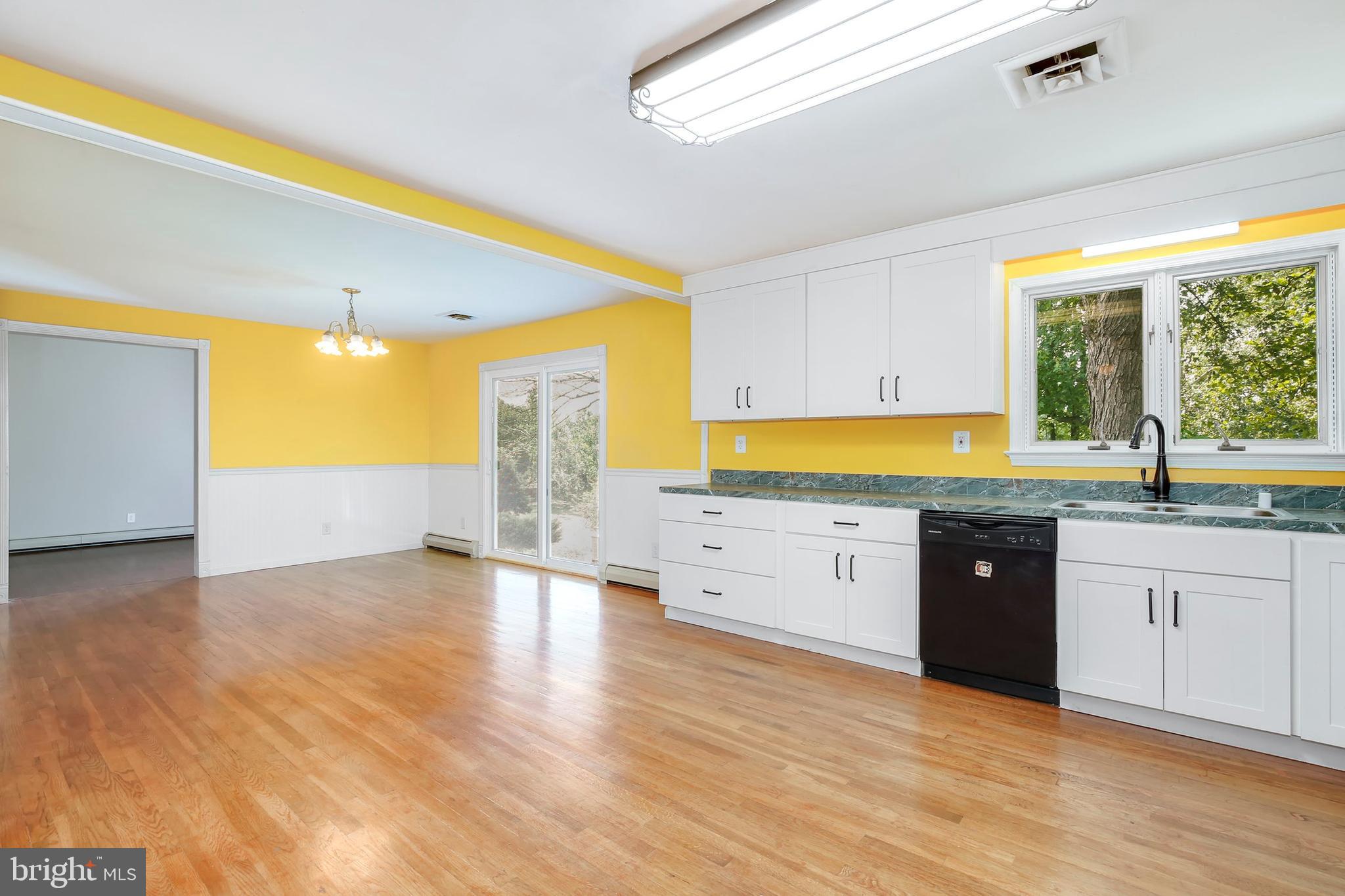 2551 Mullinix Mill Road Mount Airy, MD 21771 - Photo 13 of 34 Gallery Image 13