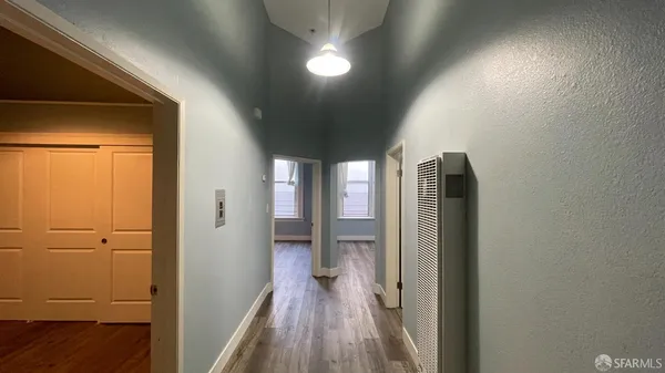 $1,995 | 375 12th Street, Unit 1, Oakland, CA 94607