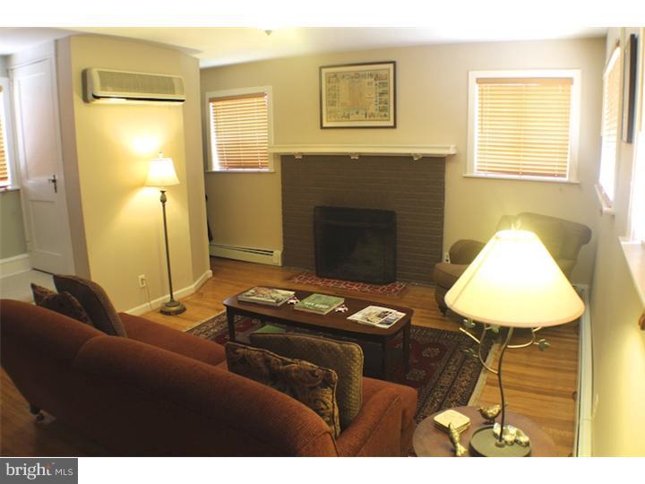 618 Kenilworth Road Ardmore, PA 19003 - Photo 6 of 25 Gallery Image 6