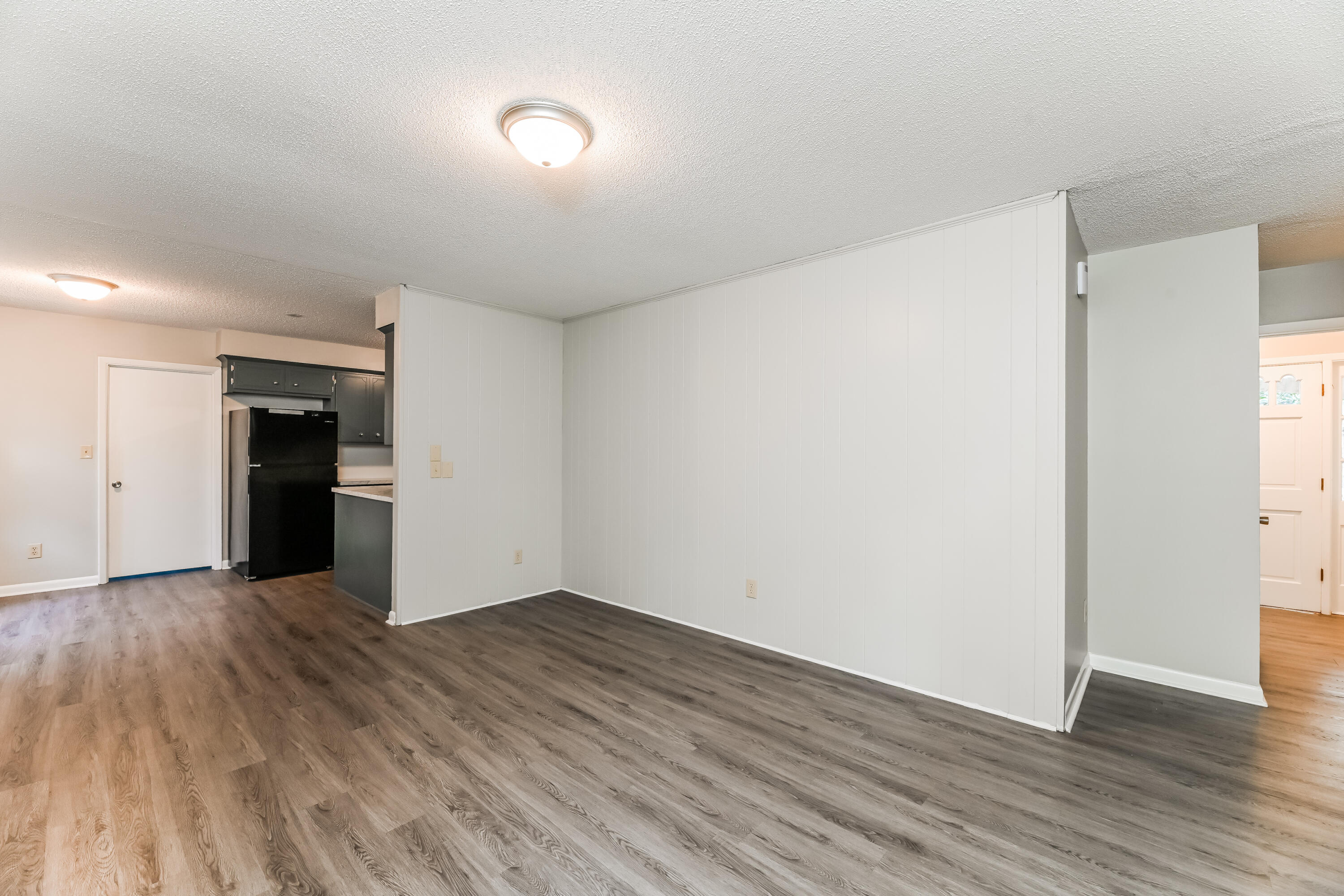 313 Grouse Road Summerville, SC 29485 - Photo 5 of 15 004-photo-dining-room-14085196