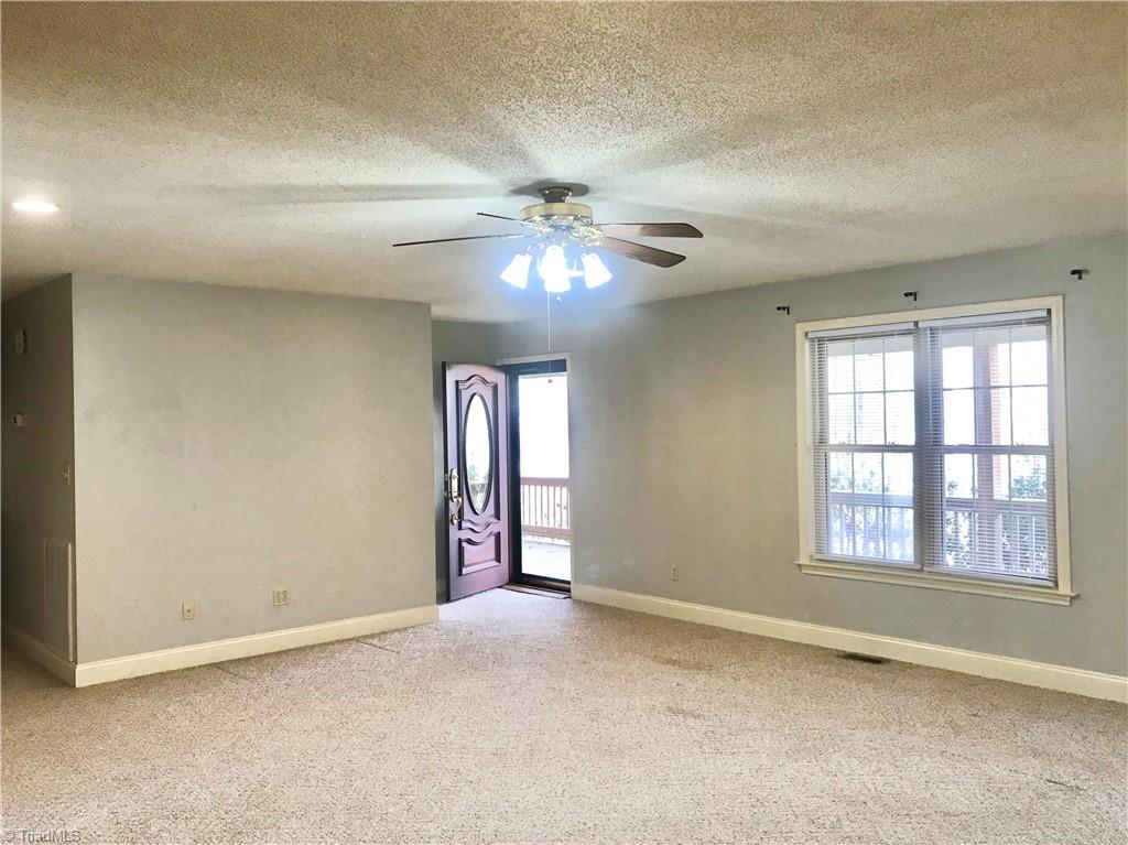 938 Shirley Road Lexington, NC 27292 - Photo 3 of 19 Gallery Image 3