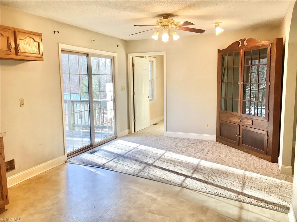 938 Shirley Road Lexington, NC 27292 - Photo 5 of 19 Gallery Image 5