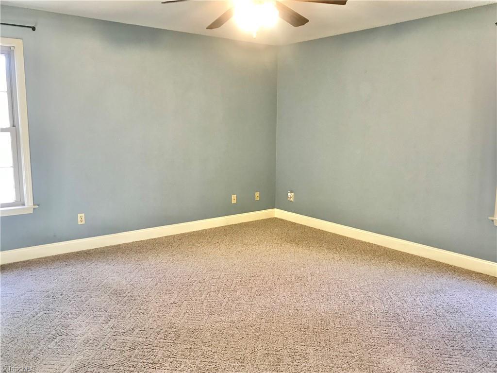 938 Shirley Road Lexington, NC 27292 - Photo 6 of 19 Gallery Image 6