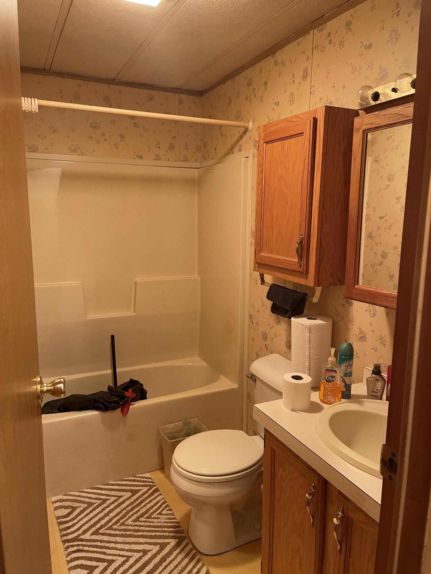 122 Thompson Settlement Road Oakfield, ME 04763 - Photo 10 of 19 Main Bath