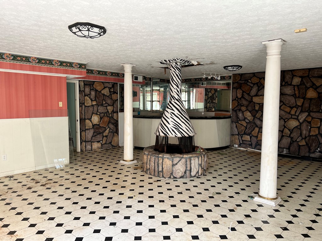 5527 Roaring Branch Road Columbus, GA 31904 - Photo 8 of 38 Gallery Image 8