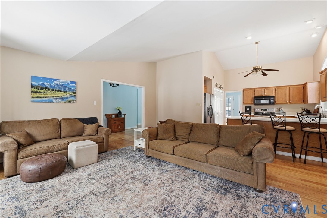 3225 Sherwood Ridge Way Powhatan, VA 23139 - Photo 15 of 36