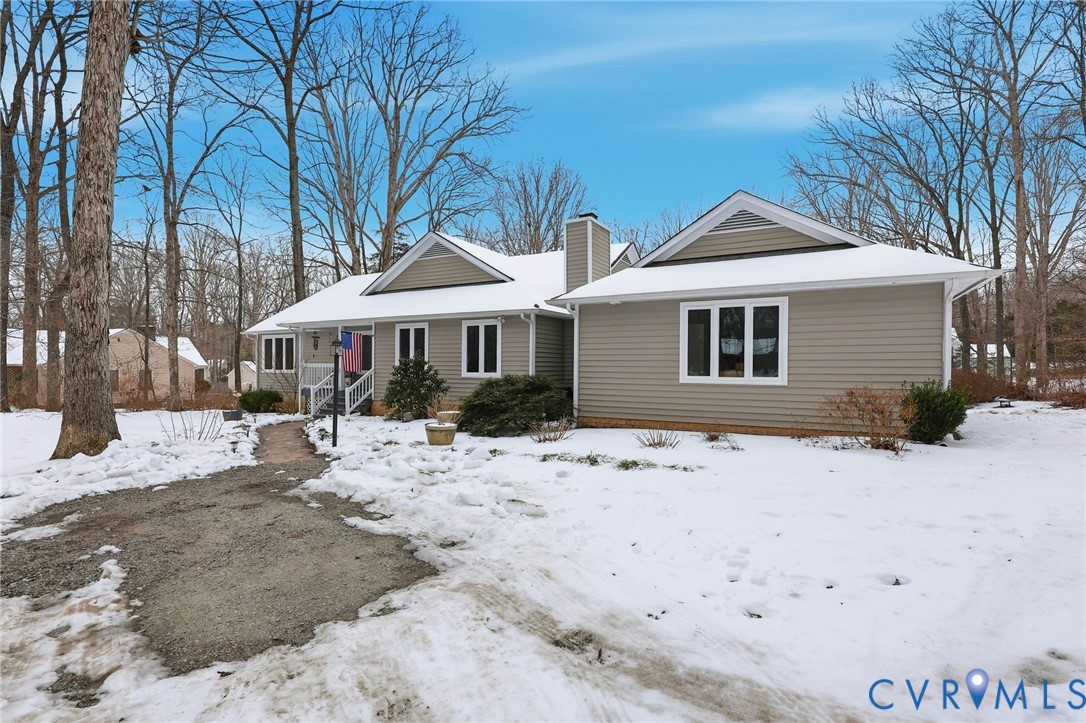 3225 Sherwood Ridge Way Powhatan, VA 23139 - Photo 2 of 36