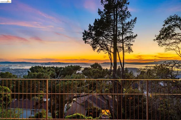 $2,695,000 | 606 Grizzly Peak Boulevard, Berkeley, CA 94708
