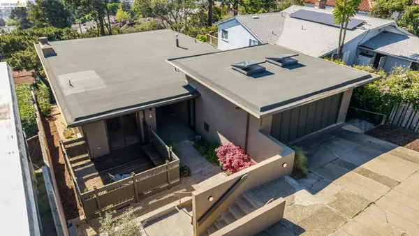 $2,695,000 | 606 Grizzly Peak Boulevard, Berkeley, CA 94708