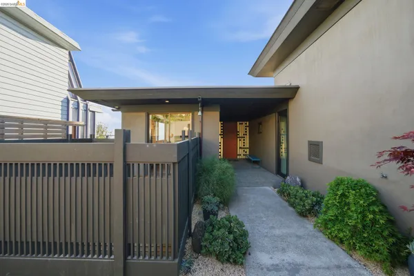 $2,695,000 | 606 Grizzly Peak Boulevard, Berkeley, CA 94708