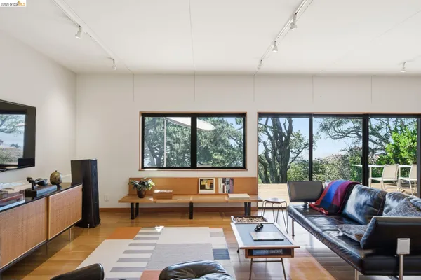 $2,695,000 | 606 Grizzly Peak Boulevard, Berkeley, CA 94708
