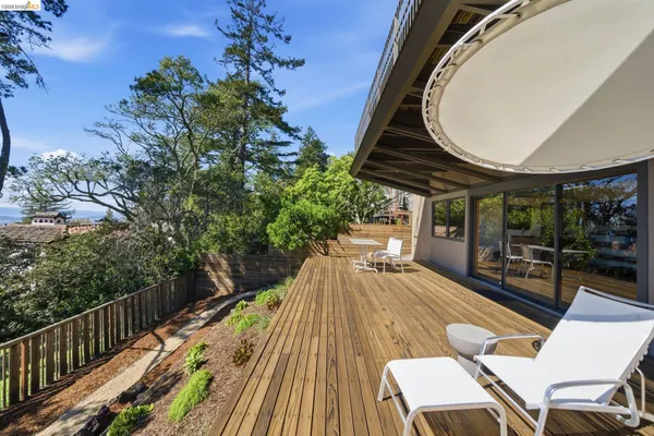 $2,695,000 | 606 Grizzly Peak Boulevard, Berkeley, CA 94708