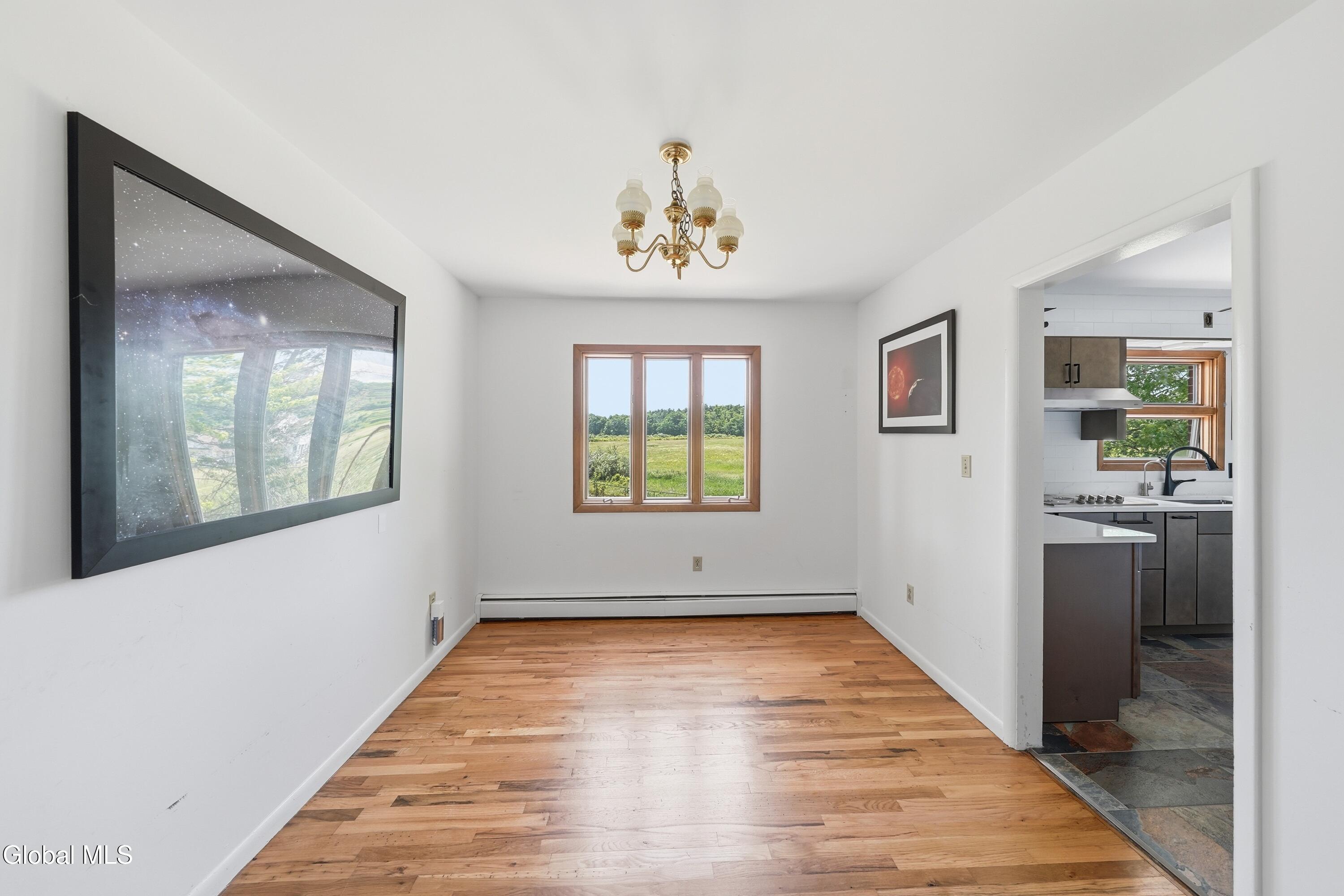 412 Font Grove Road New Scotland, NY 12159 - Photo 7 of 32 DSC09849