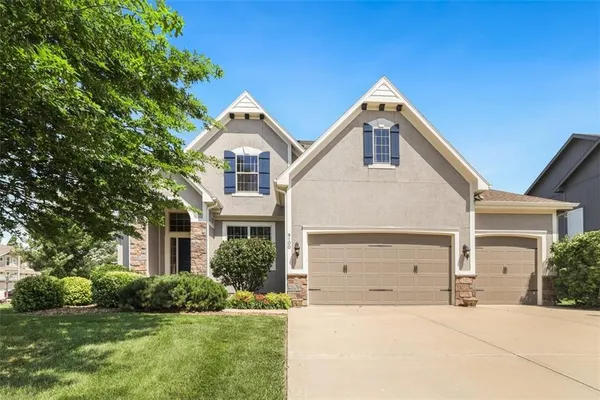 $569,950 | 8100 Northeast 103rd Street, Kansas City, MO 64157