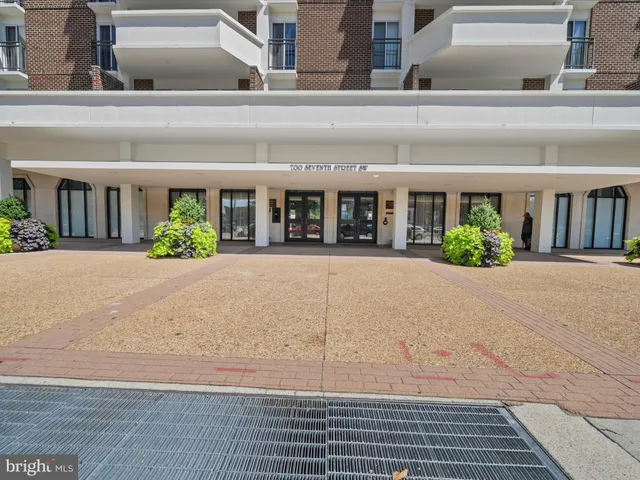 $285,000 | 700 7th Street Southwest, Unit 430, Washington, DC 20024