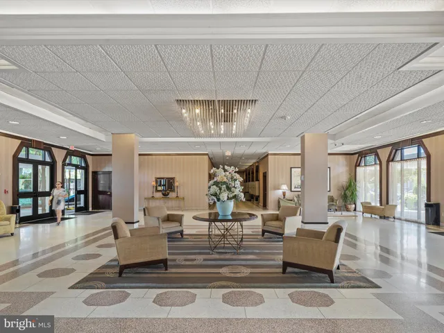 $285,000 | 700 7th Street Southwest, Unit 430, Washington, DC 20024