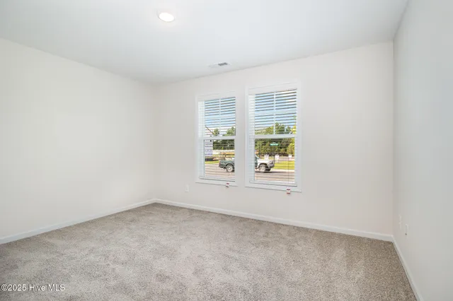 $309,950 | 8 West Emily Gardens Drive, Selma, NC 27576