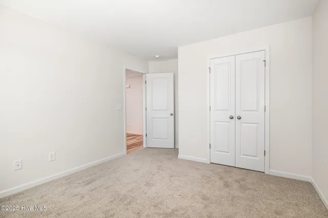 $309,950 | 8 West Emily Gardens Drive, Selma, NC 27576