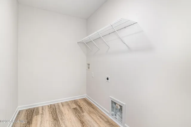 $309,950 | 8 West Emily Gardens Drive, Selma, NC 27576