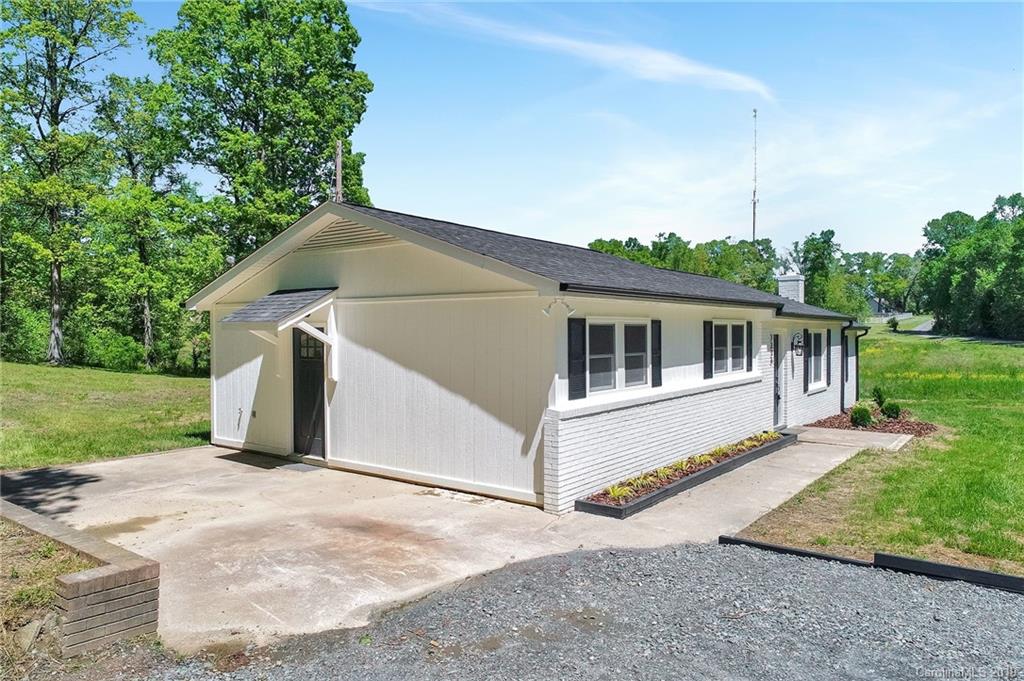 7336 Mission Road Mount Pleasant, NC 28124 - Photo 8 of 36 Gallery Image 8