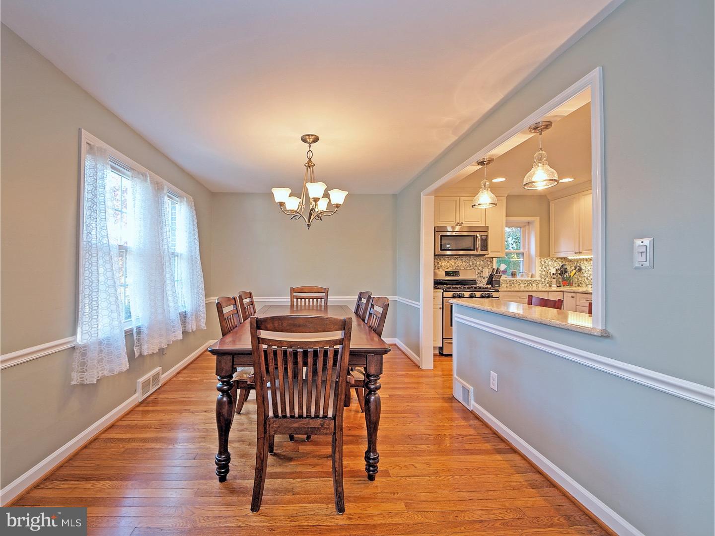 237 Potomac Road Wilmington, DE 19803 - Photo 6 of 25 Dining Room