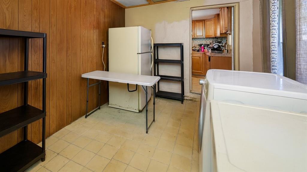 1324 Milton Street Clearwater, FL 33756 - Photo 24 of 46