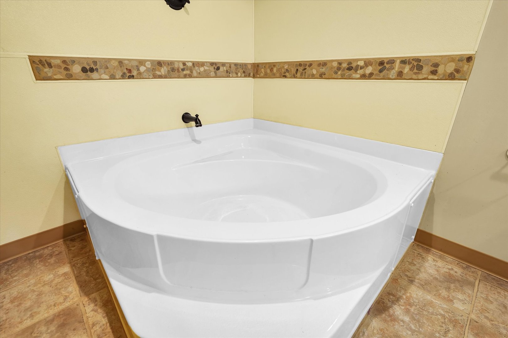 104 Grant Street Philo, IL 61864 - Photo 35 of 44 a bathroom with a shower