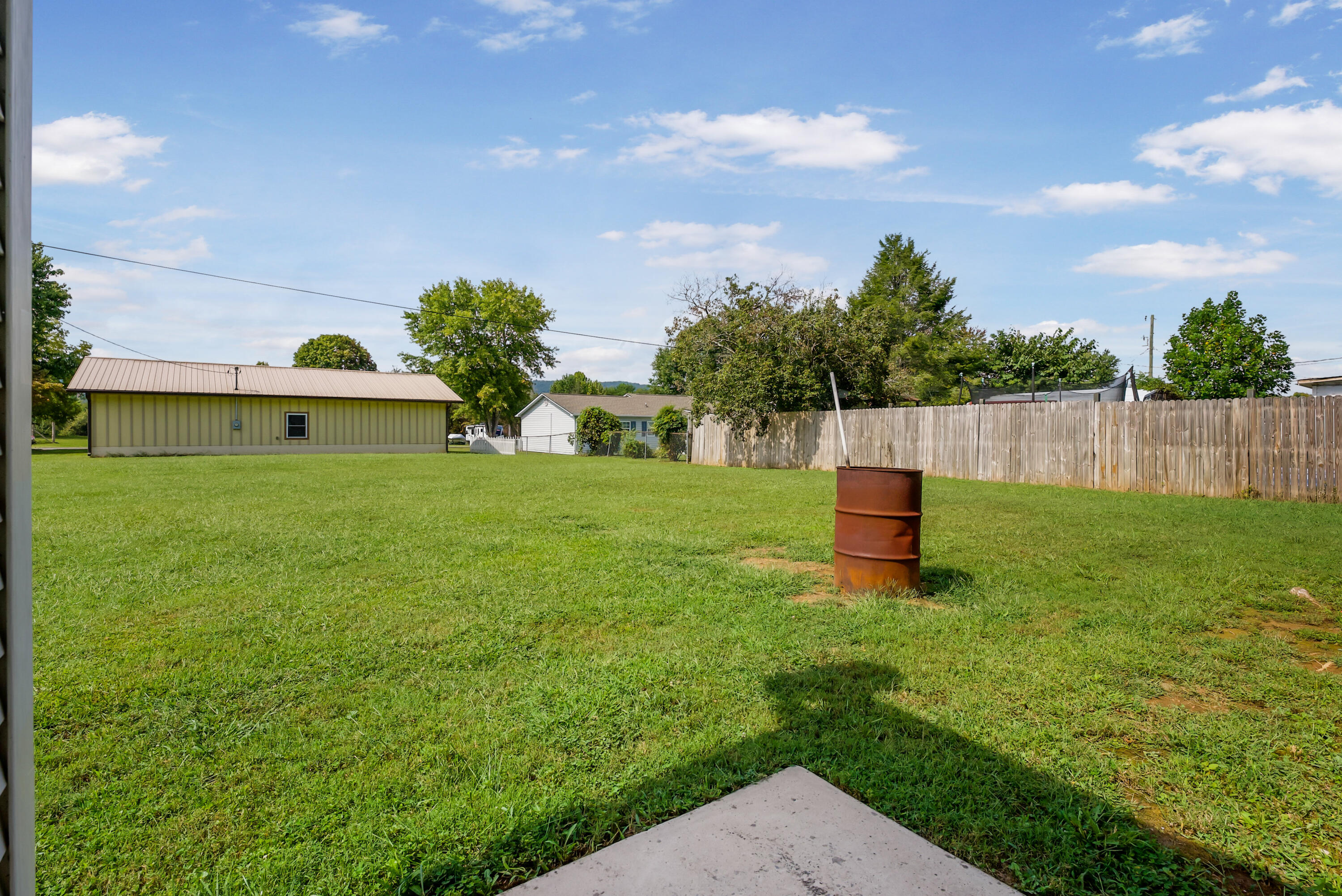 184 Travis Drive Spring City, TN 37381 - Photo 14 of 40 014_dsc06634_636