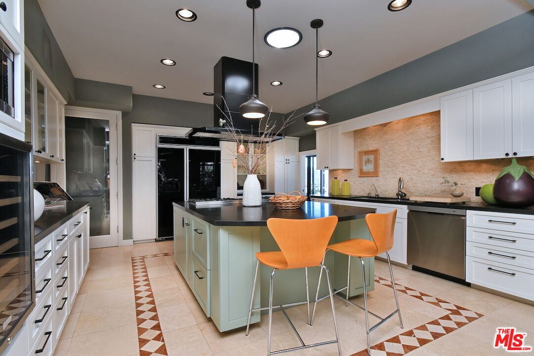4039 Cody Road Sherman Oaks, CA 91403 - Photo 13 of 52