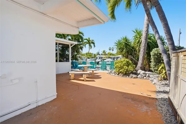 $849,000 | 151 10th Street, Marathon, FL 33051