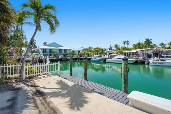 $849,000 | 151 10th Street, Marathon, FL 33051